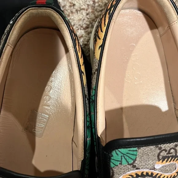 Gucci Tiger sneakers - Picture 4 of 8